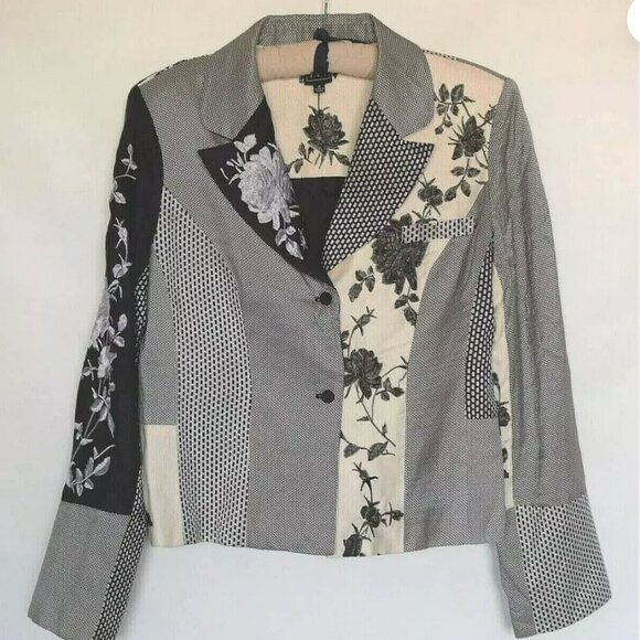 Due Per Due Silk Blend Embroidered Patchwork White & Black Blazer Jacket Sz 6